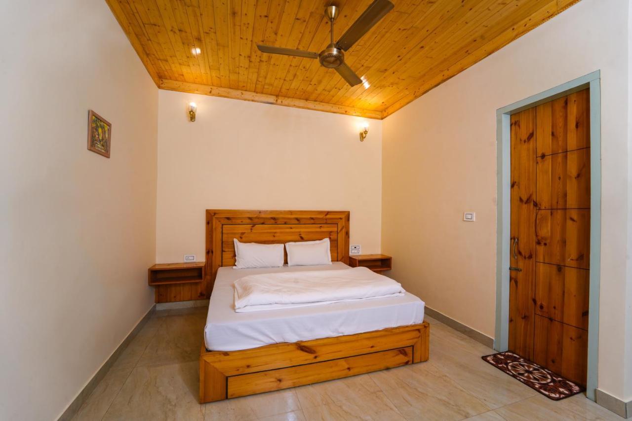 Hotel Sarai Bharatgarh Nohan Exterior photo