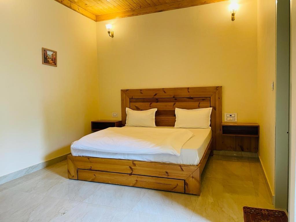 Hotel Sarai Bharatgarh Nohan Exterior photo