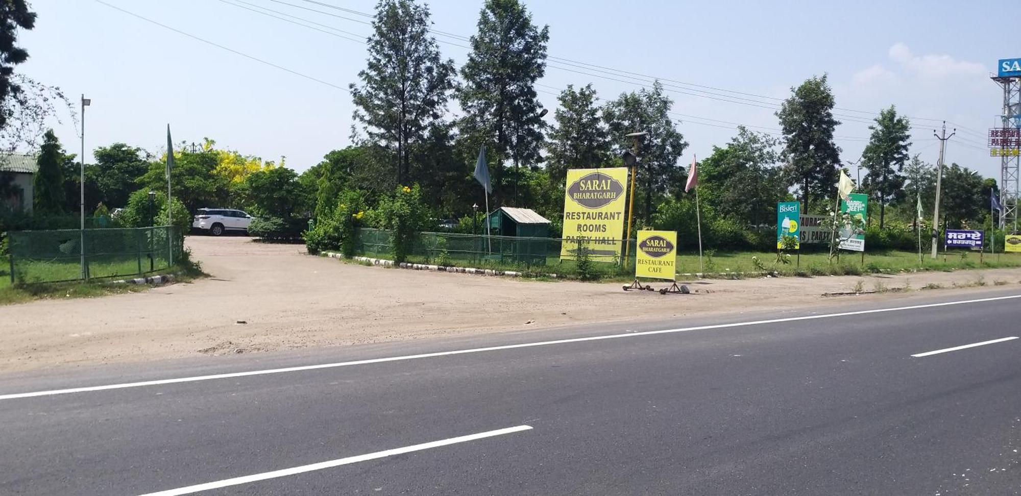 Hotel Sarai Bharatgarh Nohan Exterior photo